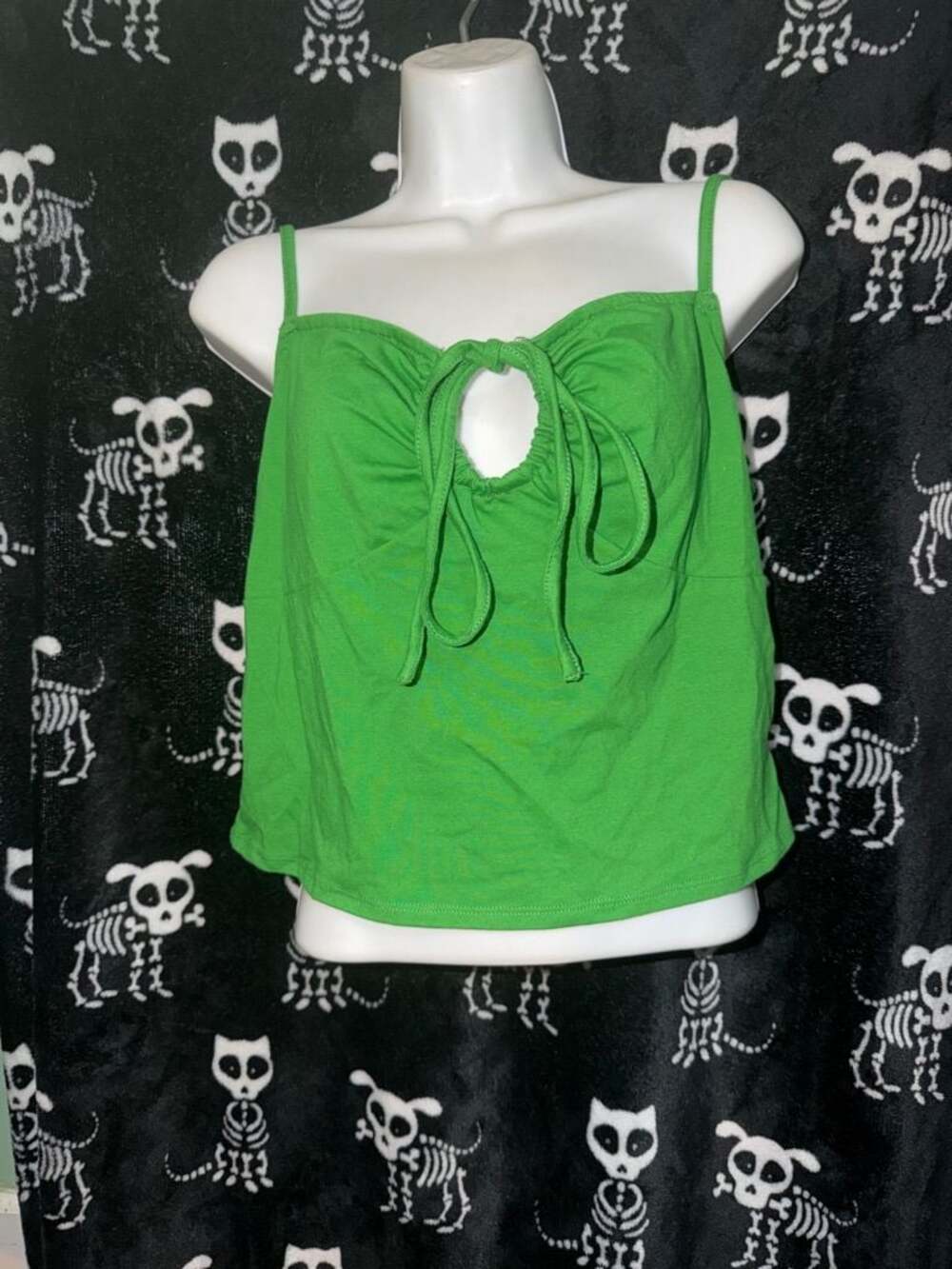 Green Keyhole Tie Front Cami Top